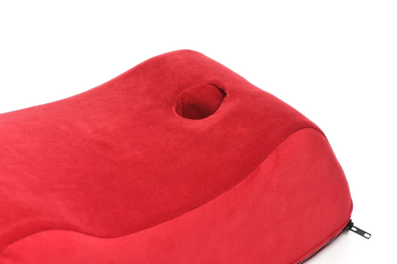 KISSEN MIT STABSTÜTZE ROT