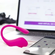 LOVENSE - LUSH 3 WEARABLE BULLET VIBRATOR