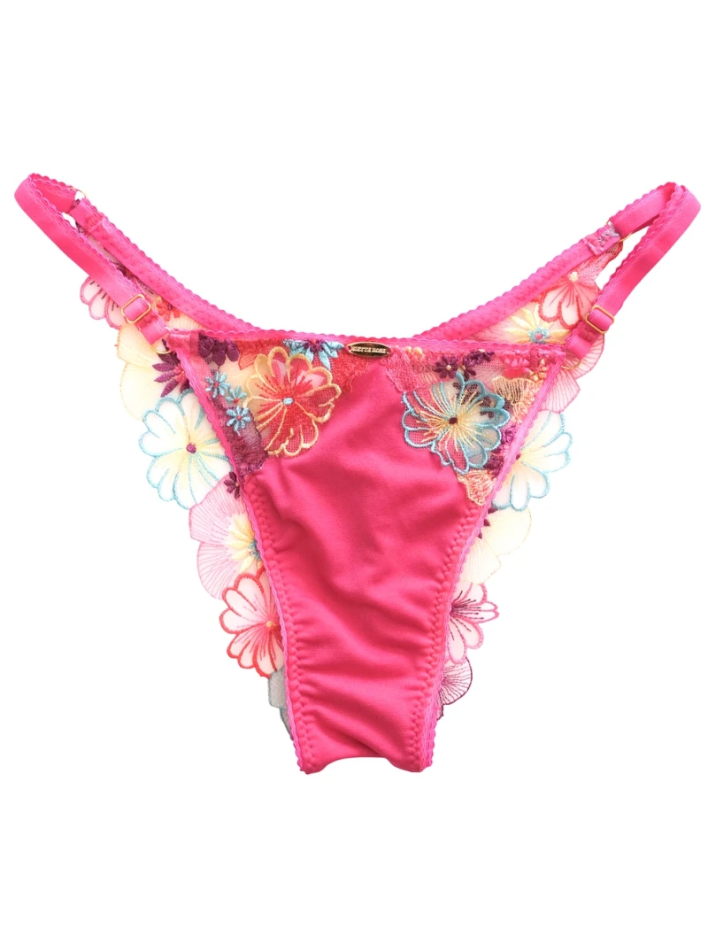 Zandi-Bikini